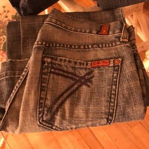 - 7 for all mankind capris